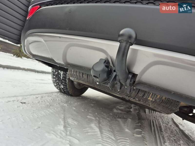 Позашляховик / Кросовер Hyundai Santa FE 2012 в Рівному