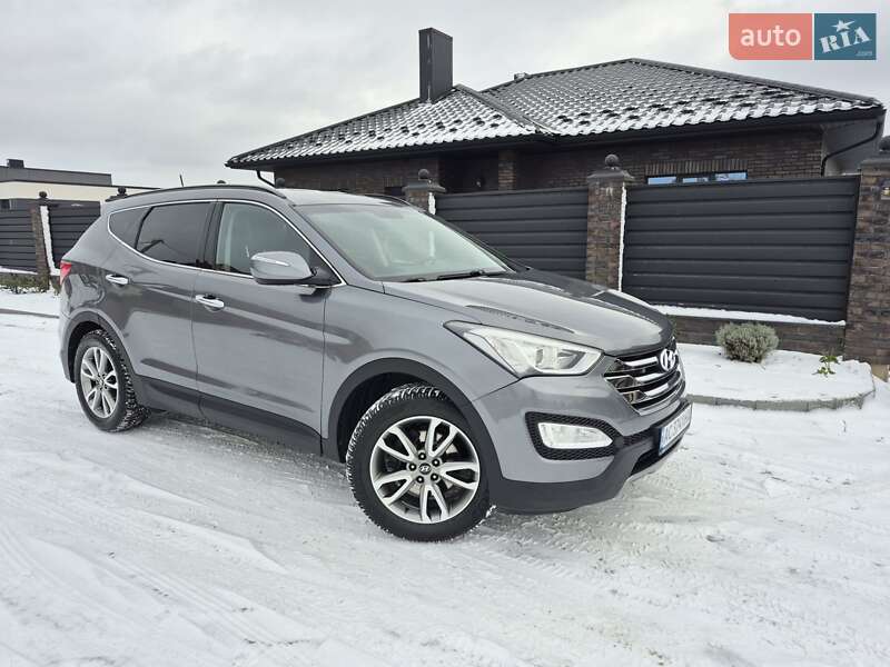 Позашляховик / Кросовер Hyundai Santa FE 2012 в Рівному