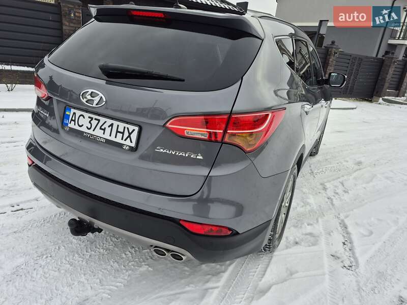 Позашляховик / Кросовер Hyundai Santa FE 2012 в Рівному