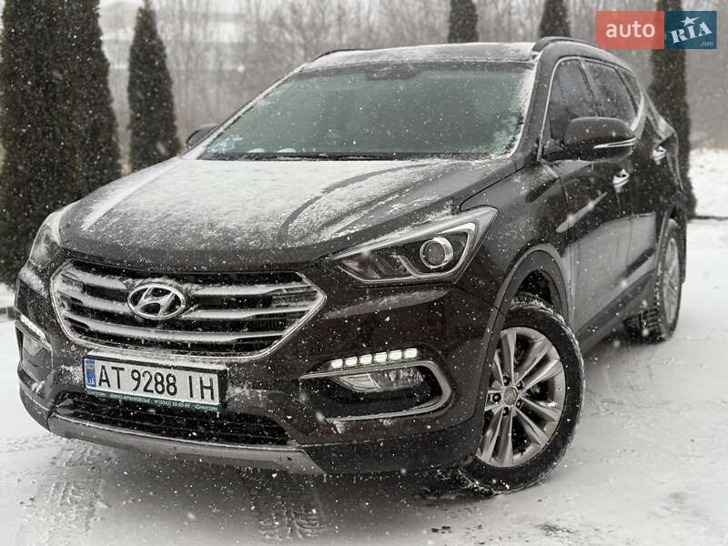Позашляховик / Кросовер Hyundai Santa FE 2017 в Коломиї