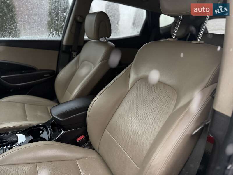 Позашляховик / Кросовер Hyundai Santa FE 2017 в Коломиї