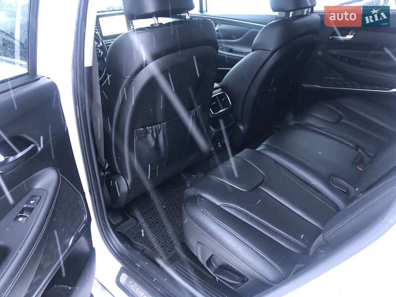Внедорожник / Кроссовер Hyundai Santa FE 2020 в Полтаве