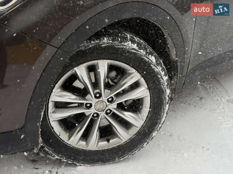 Позашляховик / Кросовер Hyundai Santa FE 2017 в Коломиї