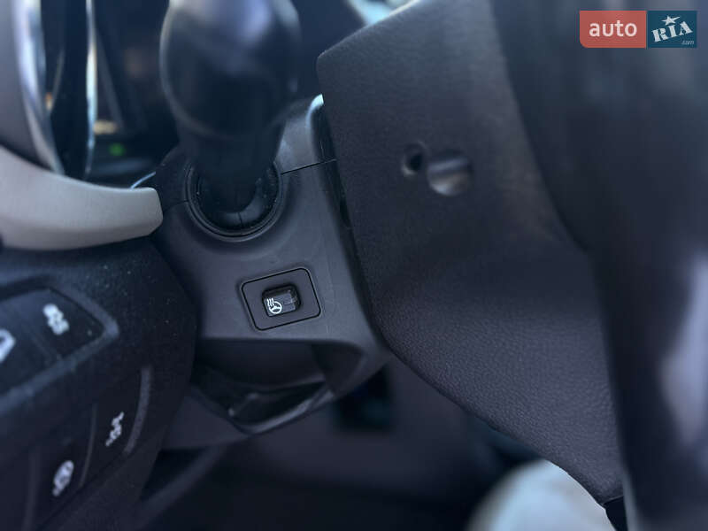 Позашляховик / Кросовер Hyundai Santa FE 2017 в Коломиї