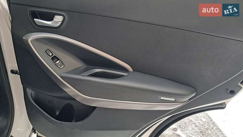 Внедорожник / Кроссовер Hyundai Santa FE 2013 в Киеве фото 23 Внедорожник / Кроссовер Hyundai Santa FE 2013 в Киеве