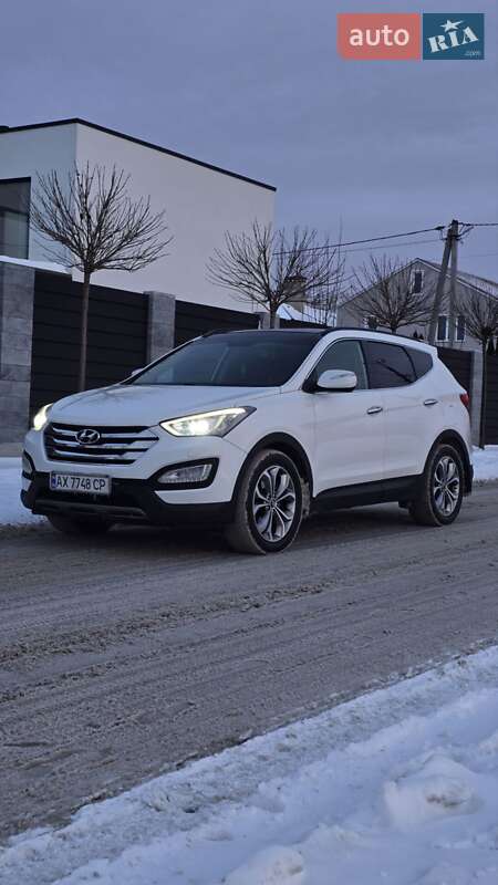 Позашляховик / Кросовер Hyundai Santa FE 2013 в Києві