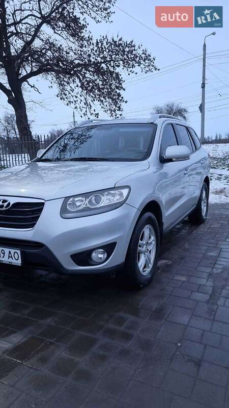 Внедорожник / Кроссовер Hyundai Santa FE 2009 в Кривом Роге