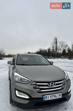 Внедорожник / Кроссовер Hyundai Santa FE 2013 в Кременчуге