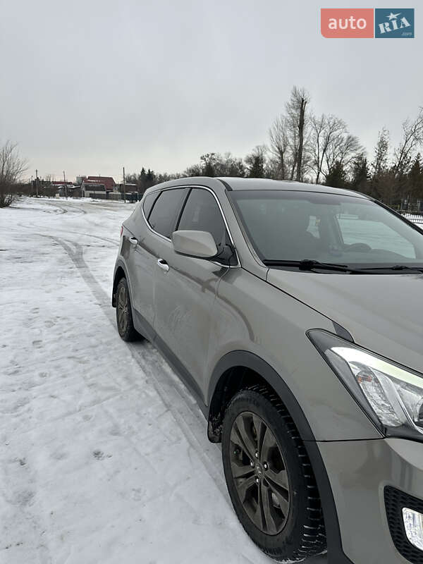 Внедорожник / Кроссовер Hyundai Santa FE 2013 в Кременчуге фото 8 Внедорожник / Кроссовер Hyundai Santa FE 2013 в Кременчуге