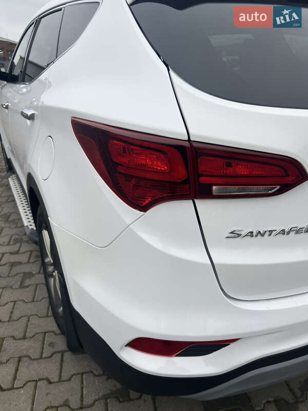 Позашляховик / Кросовер Hyundai Santa FE 2017 в Одесі