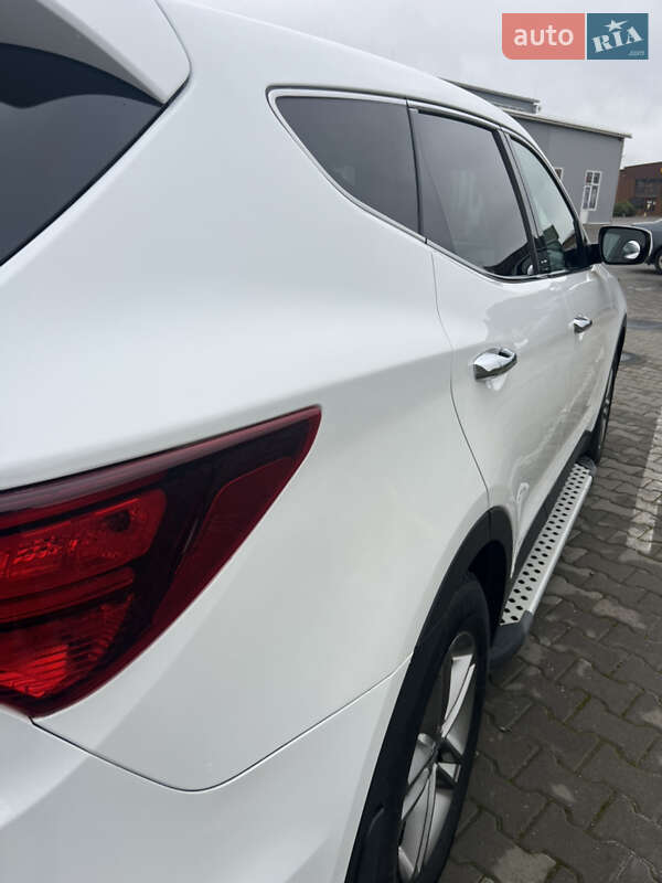 Позашляховик / Кросовер Hyundai Santa FE 2017 в Одесі