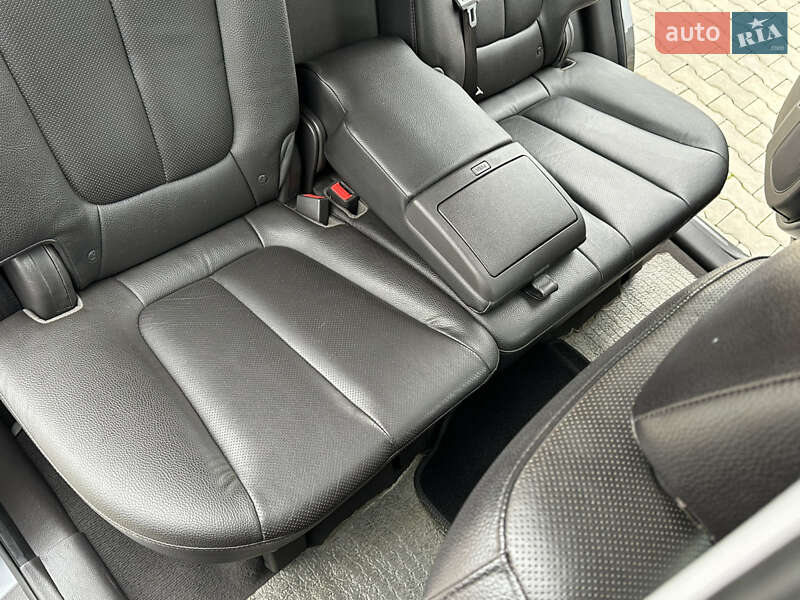 Позашляховик / Кросовер Hyundai Santa FE 2012 в Одесі