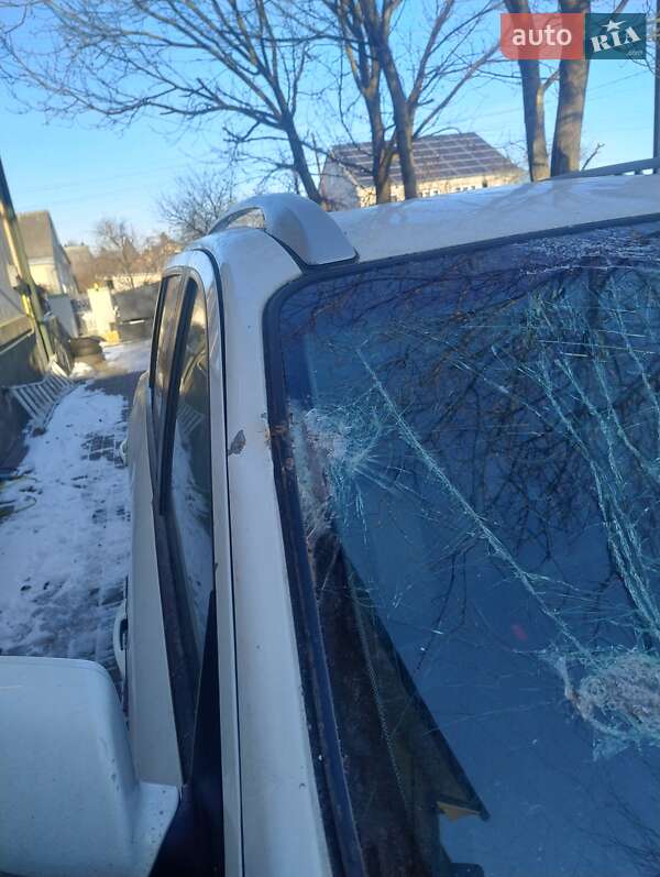 Позашляховик / Кросовер Hyundai Santa FE 2011 в Луцьку