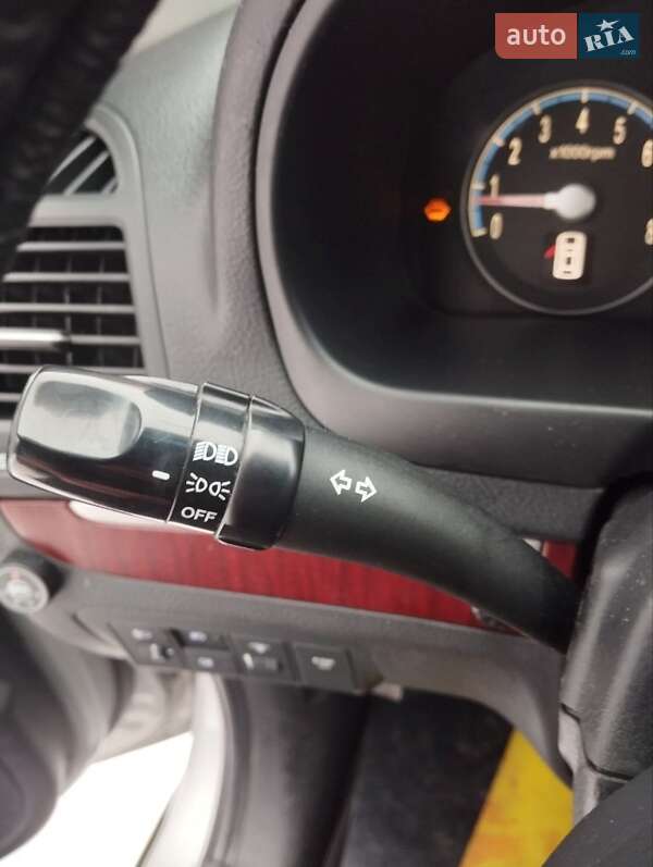 Внедорожник / Кроссовер Hyundai Santa FE 2008 в Киеве