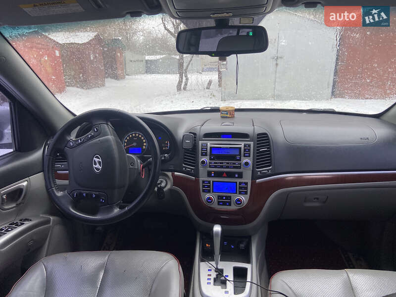Позашляховик / Кросовер Hyundai Santa FE 2007 в Хмельницькому