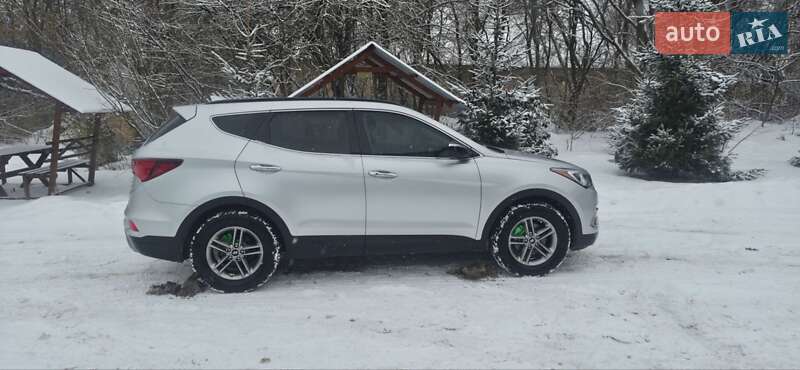 Внедорожник / Кроссовер Hyundai Santa FE 2016 в Хмельницком