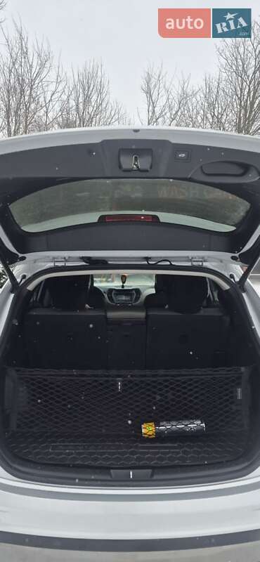 Внедорожник / Кроссовер Hyundai Santa FE 2016 в Хмельницком