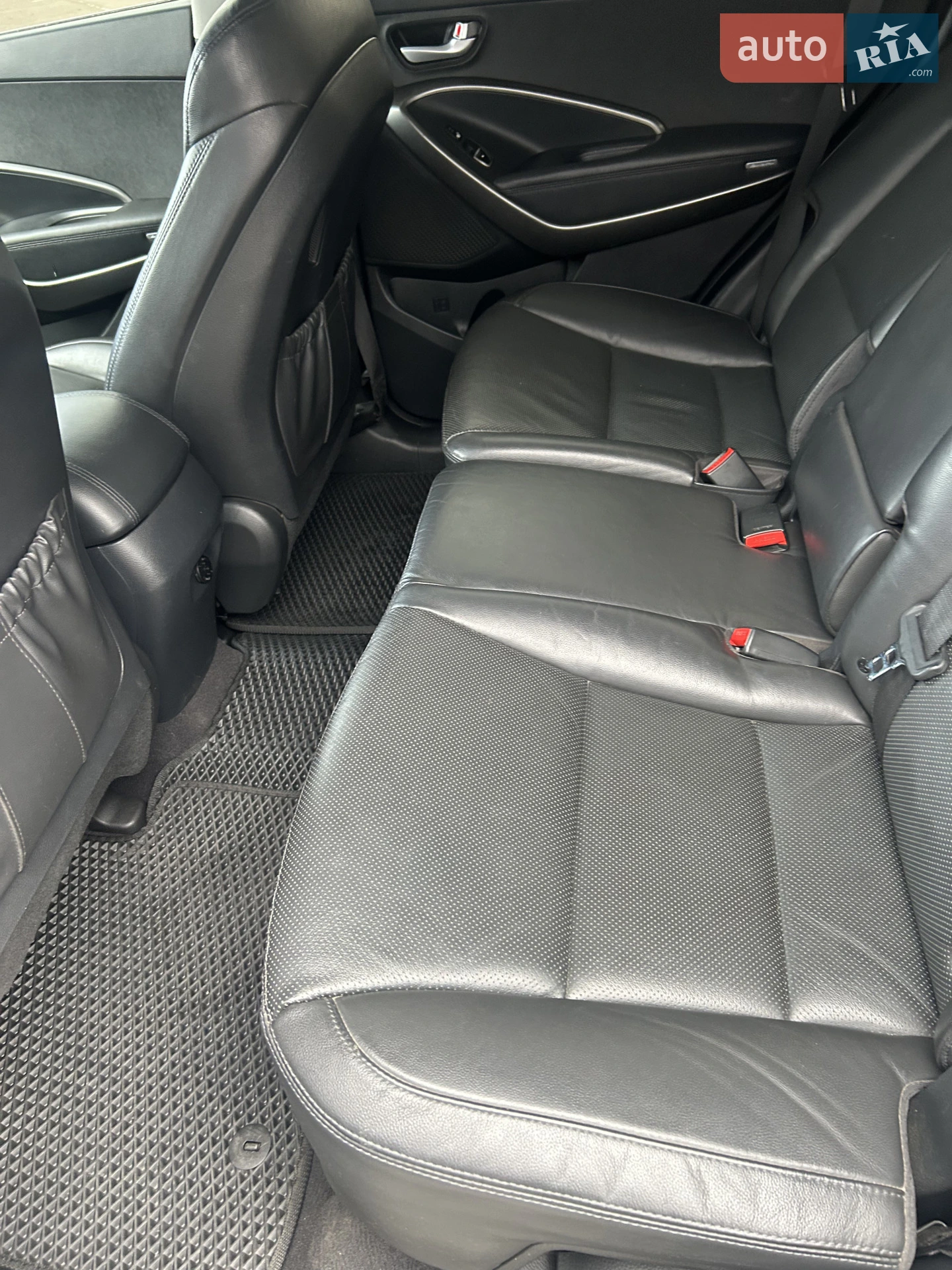2016 Hyundai Santa Fe - мініатюра 21