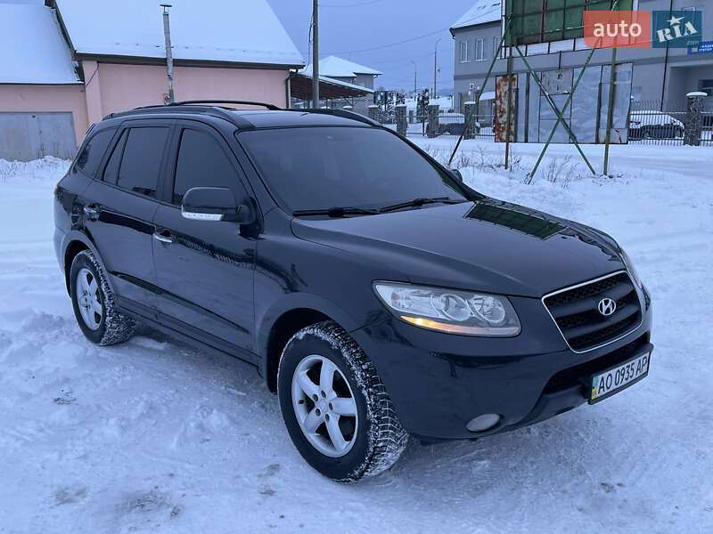 Внедорожник / Кроссовер Hyundai Santa FE 2009 в Мукачево