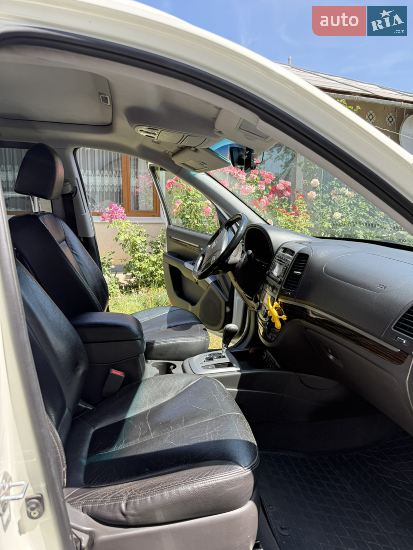 2010 Hyundai Santa Fe - мініатюра 9