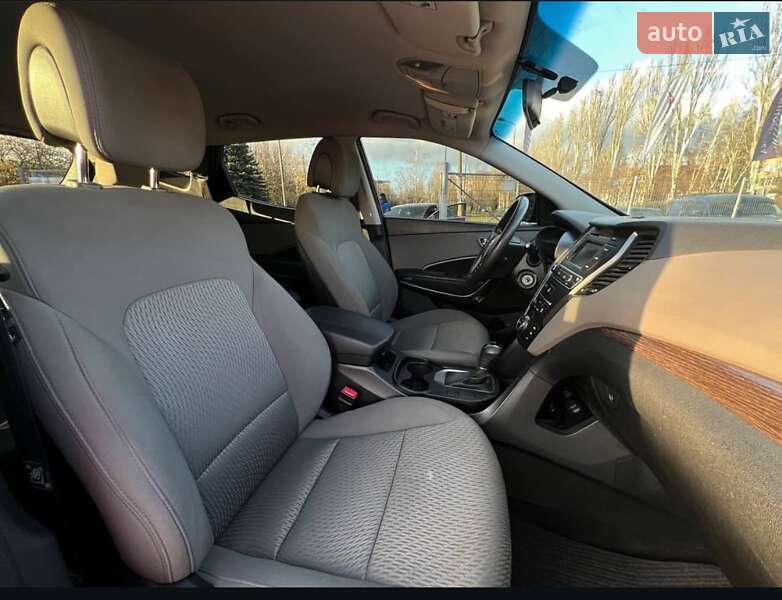 Hyundai Santa FE 2016