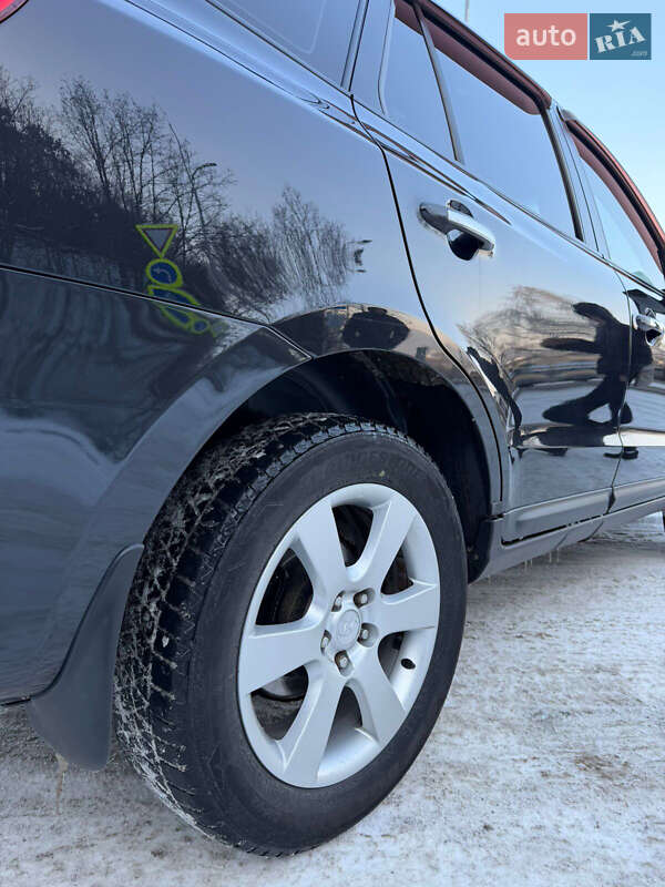 Позашляховик / Кросовер Hyundai Santa FE 2009 в Могилів-Подільському