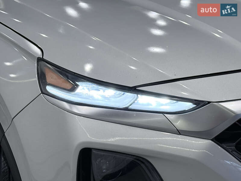 Внедорожник / Кроссовер Hyundai Santa FE 2019 в Одессе