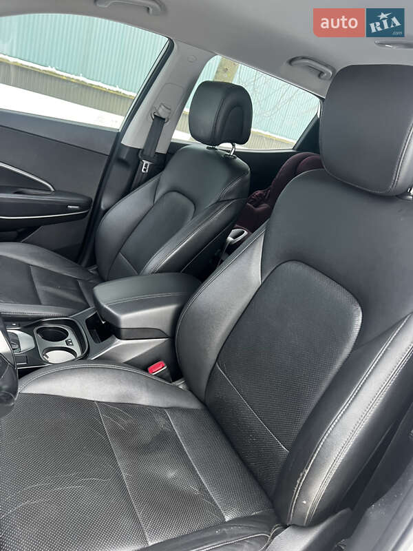 Внедорожник / Кроссовер Hyundai Santa FE 2013 в Житомире фото 14 Внедорожник / Кроссовер Hyundai Santa FE 2013 в Житомире