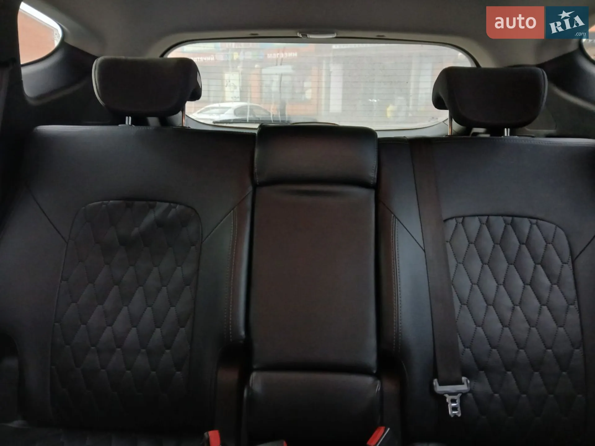 2012 Hyundai Santa Fe - мініатюра 5