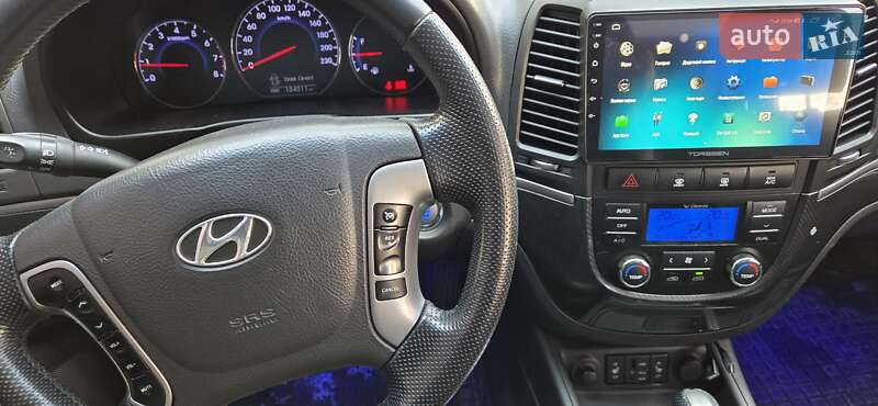 Внедорожник / Кроссовер Hyundai Santa FE 2011 в Днепре