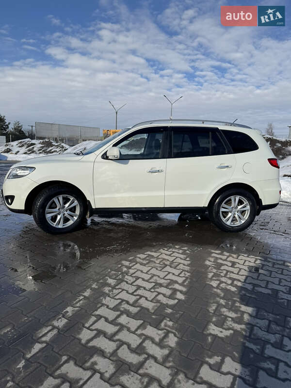 Внедорожник / Кроссовер Hyundai Santa FE 2010 в Луцке фото 5 Внедорожник / Кроссовер Hyundai Santa FE 2010 в Луцке