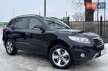 Внедорожник / Кроссовер Hyundai Santa FE 2012 в Киеве
