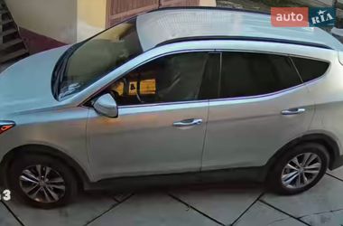 Внедорожник / Кроссовер Hyundai Santa FE 2016 в Ужгороде
