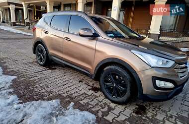 Внедорожник / Кроссовер Hyundai Santa FE 2015 в Киеве