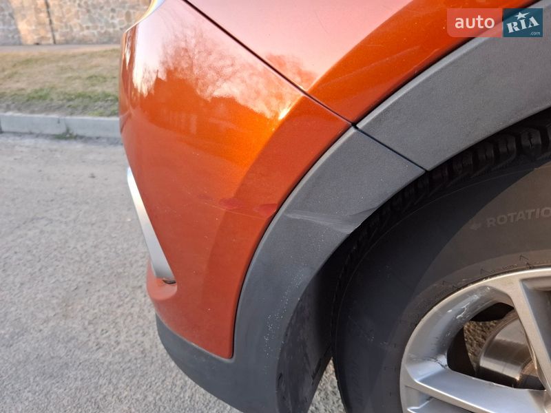 Внедорожник / Кроссовер Hyundai Santa FE 2016 в Киеве