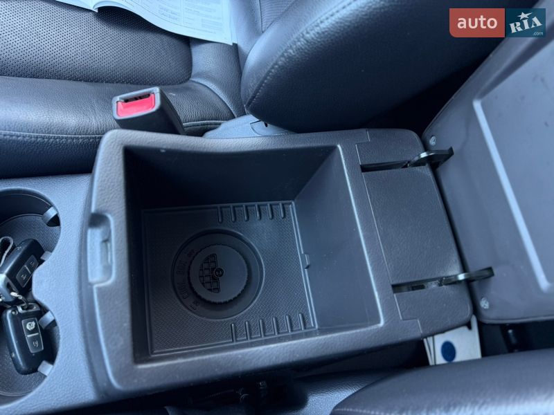 Внедорожник / Кроссовер Hyundai Santa FE 2012 в Луцке