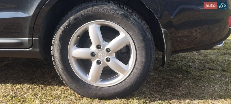 Внедорожник / Кроссовер Hyundai Santa FE 2009 в Надворной