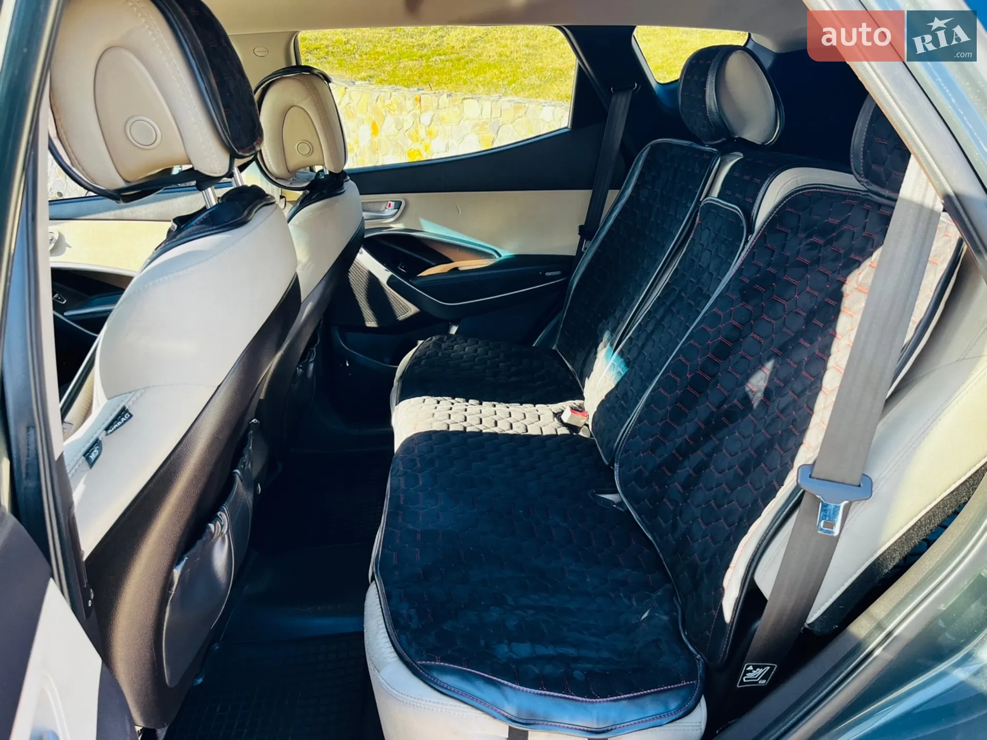 2013 Hyundai Santa Fe - мініатюра 11