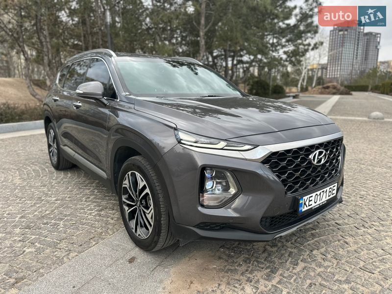 Внедорожник / Кроссовер Hyundai Santa FE 2018 в Днепре