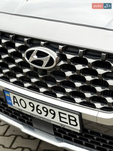Внедорожник / Кроссовер Hyundai Santa FE 2021 в Ужгороде