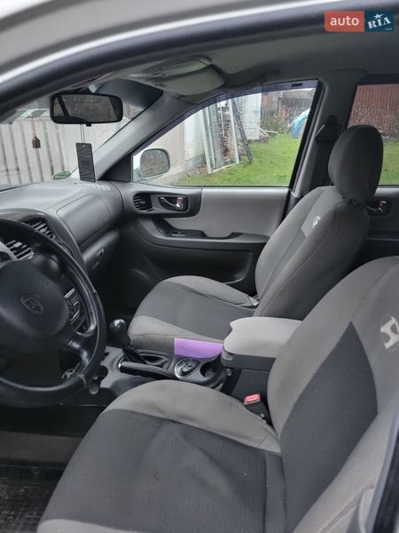 Внедорожник / Кроссовер Hyundai Santa FE 2005 в Косове фото 10 Внедорожник / Кроссовер Hyundai Santa FE 2005 в Косове