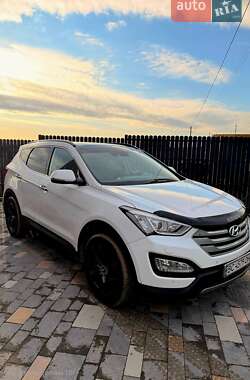 Внедорожник / Кроссовер Hyundai Santa FE 2015 в Львове