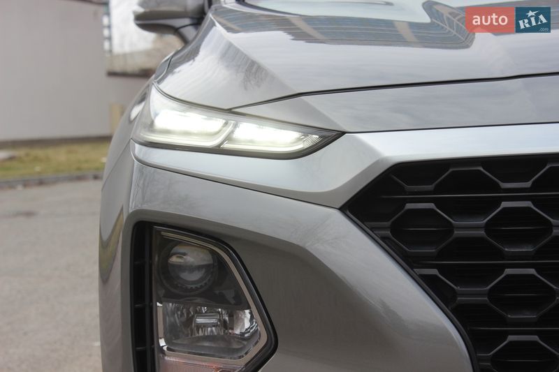 Внедорожник / Кроссовер Hyundai Santa FE 2018 в Днепре