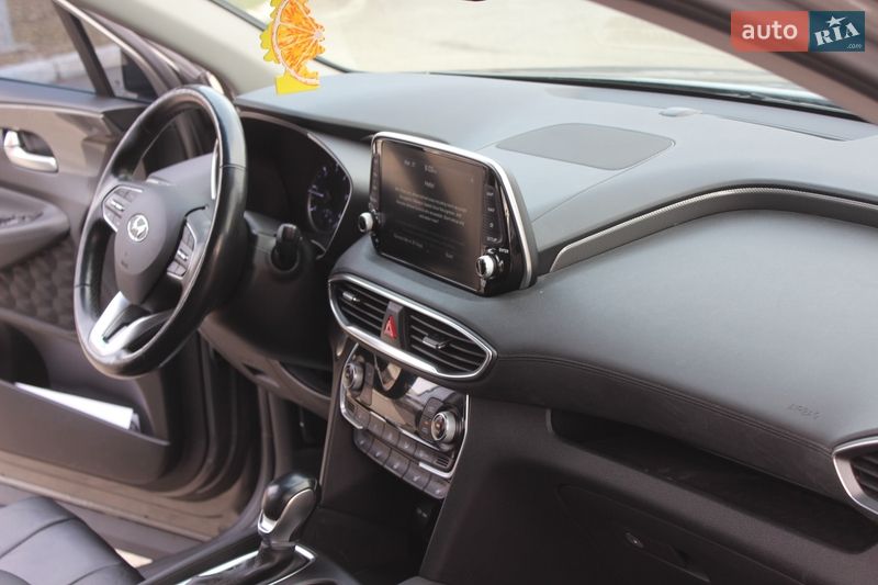 Внедорожник / Кроссовер Hyundai Santa FE 2018 в Днепре