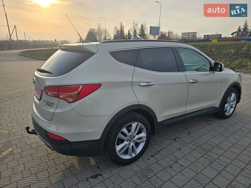 Внедорожник / Кроссовер Hyundai Santa FE 2014 в Стрые