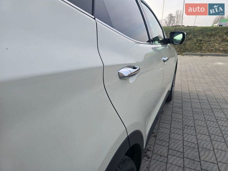 Внедорожник / Кроссовер Hyundai Santa FE 2014 в Стрые