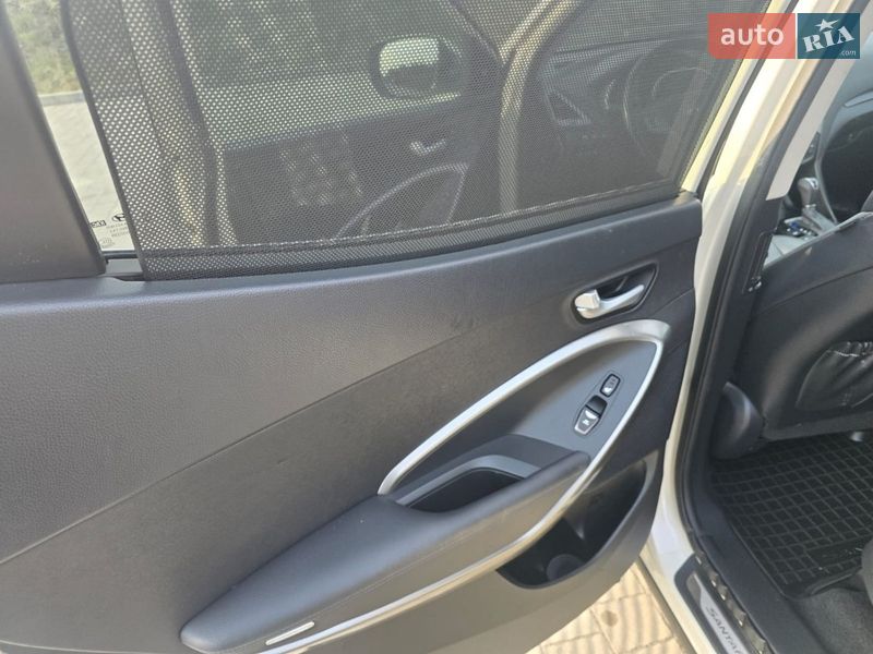 Внедорожник / Кроссовер Hyundai Santa FE 2014 в Стрые