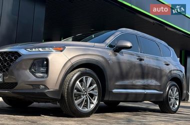 Внедорожник / Кроссовер Hyundai Santa FE 2018 в Киеве