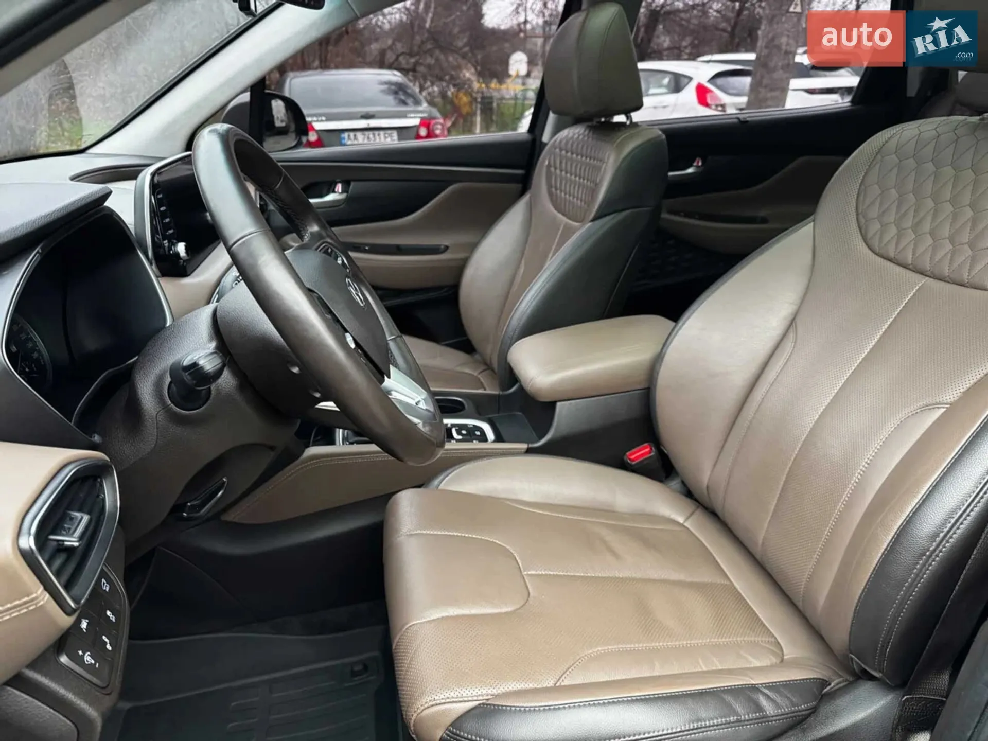 2019 Hyundai Santa Fe - мініатюра 24