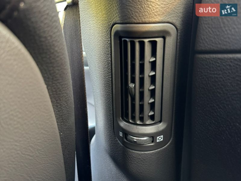 Внедорожник / Кроссовер Hyundai Santa FE 2012 в Ровно